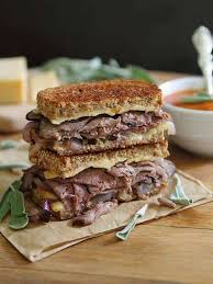 SMOKE BEEF TOST