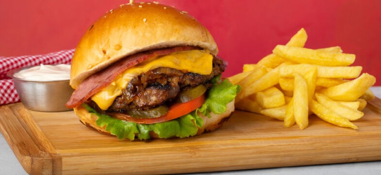 CHEESE CORNER BURGER + ŞİŞE KOLA  MENU
